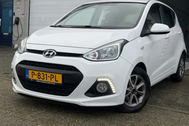 Hyundai i10 (2014) thumbnail 1
