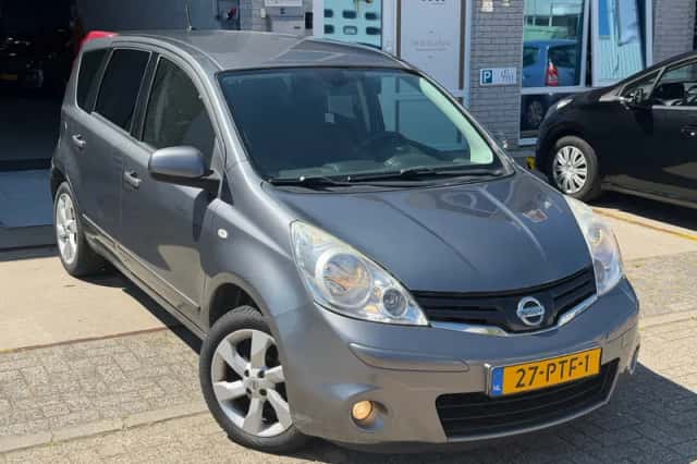 Nissan Note (2011) thumbnail 6