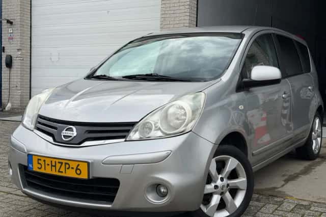 Nissan Note (2009) thumbnail 1