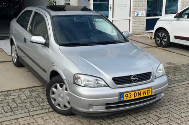 Opel Astra (1999) thumbnail 6