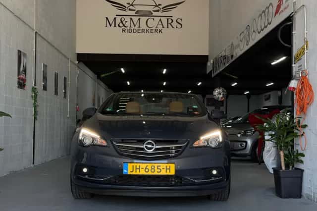 Opel Cascada (2016) thumbnail 5