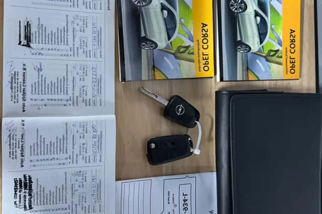 Opel Corsa (2012) thumbnail 4