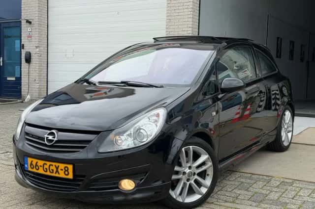 Opel Corsa (2008) thumbnail 1