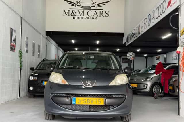 Peugeot 107 (2006) thumbnail 4