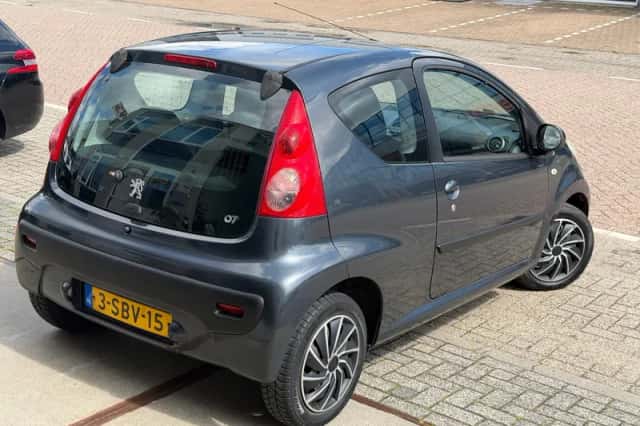 Peugeot 107 (2006) thumbnail 6
