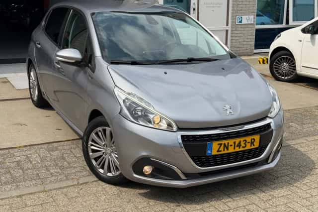 Peugeot 208 (2019) thumbnail 6
