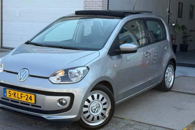 Volkswagen Up! (2013) thumbnail 1