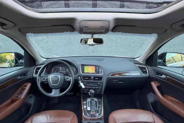 Audi Q5 (2008) thumbnail 2