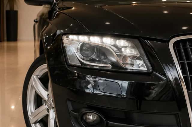 Audi Q5 (2008) thumbnail 5