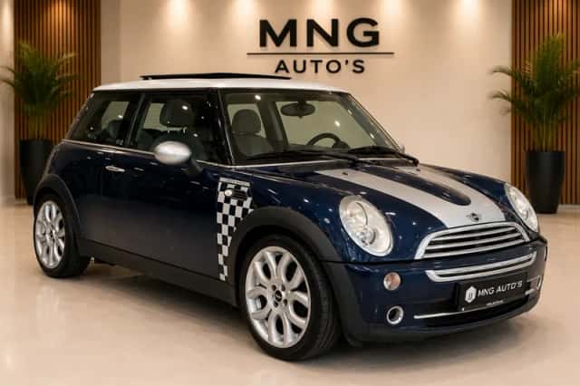 MINI Cooper (2006) thumbnail 4