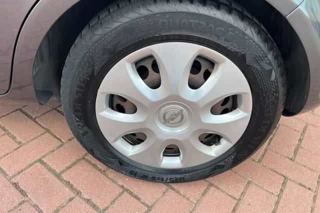 Opel Corsa (2012) thumbnail 5