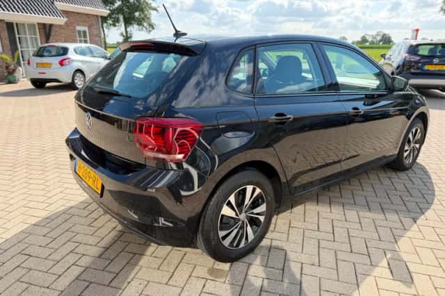 Volkswagen Polo (2020) thumbnail 3