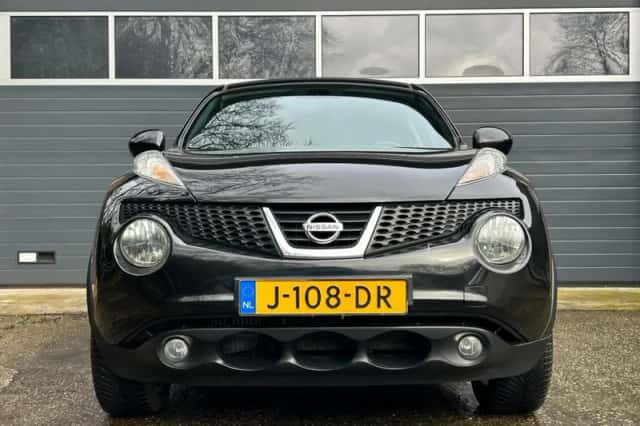 Nissan Juke (2012) thumbnail 4