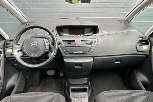 Citroën Grand C4 Picasso (2011) thumbnail 2