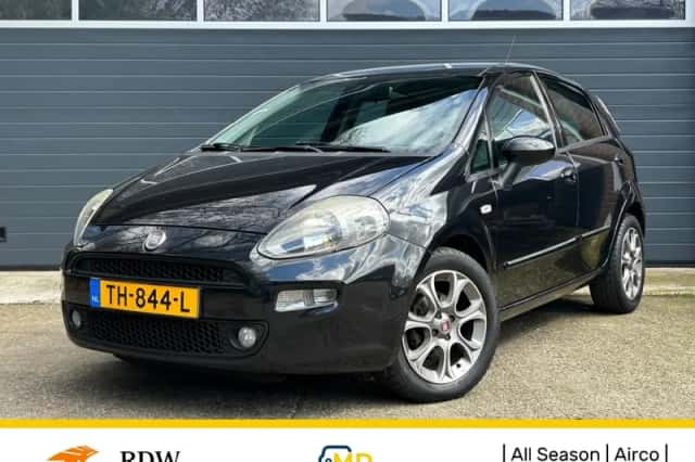 Fiat Punto (2012) thumbnail 1
