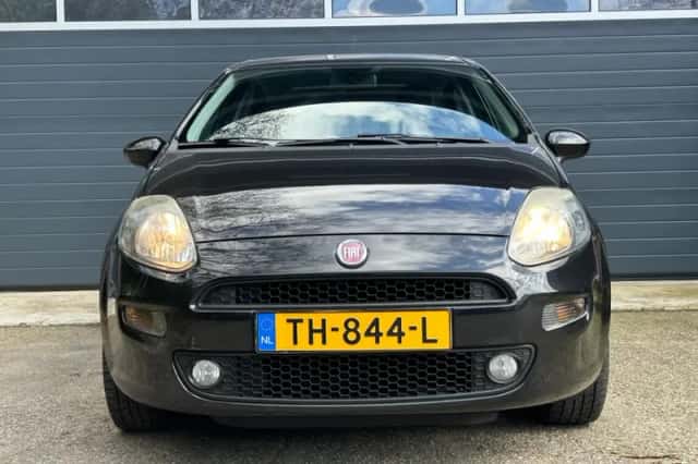 Fiat Punto (2012) thumbnail 4