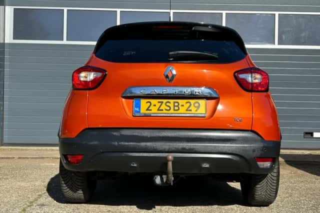 Renault Captur (2014) thumbnail 6