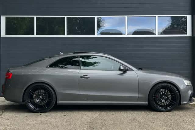 Audi RS 5 (2011) thumbnail 4
