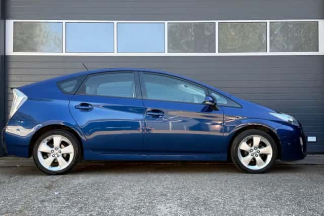 Toyota Prius (2009) thumbnail 3