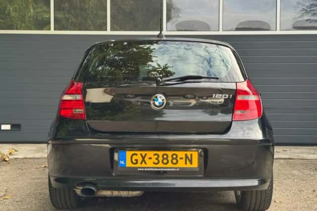 BMW 1-Serie (2009) thumbnail 3