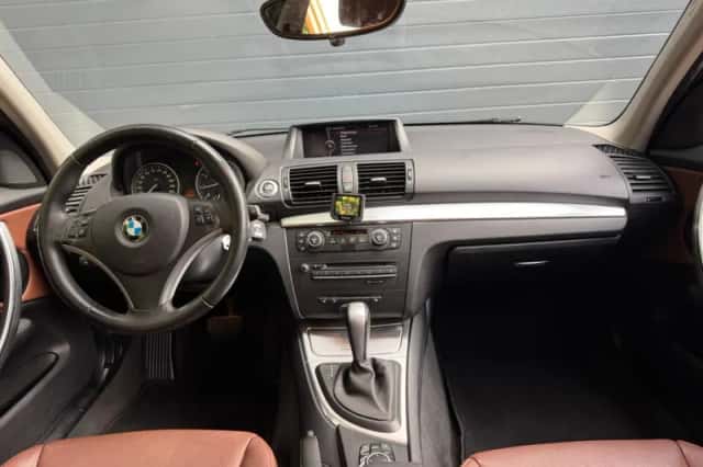 BMW 1-Serie (2009) thumbnail 6