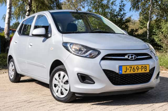 Hyundai i10 (2013) thumbnail 2