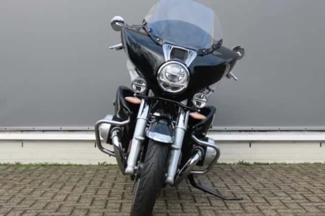 BMW R 18 Transcontinental (2024) thumbnail 3