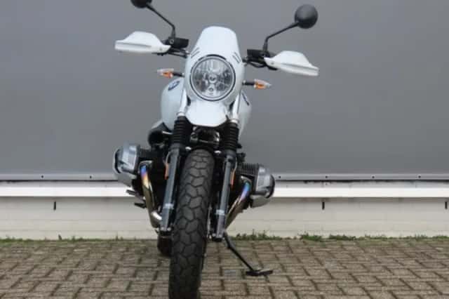 BMW R nineT urban g/s (2017) thumbnail 3
