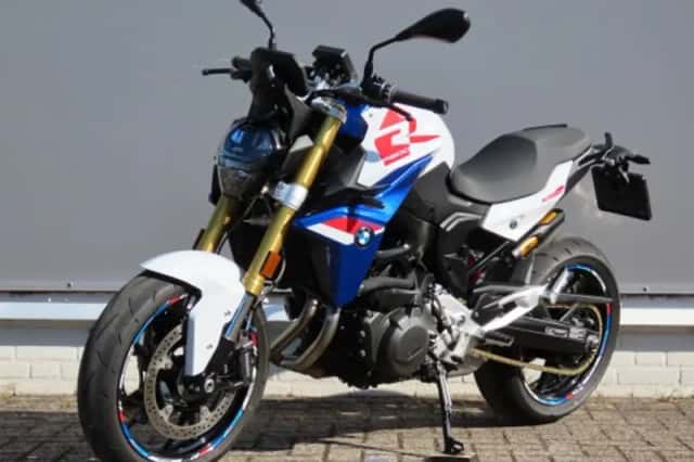 BMW F 900 R (2024) thumbnail 2