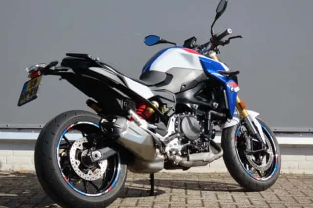 BMW F 900 R (2024) thumbnail 6