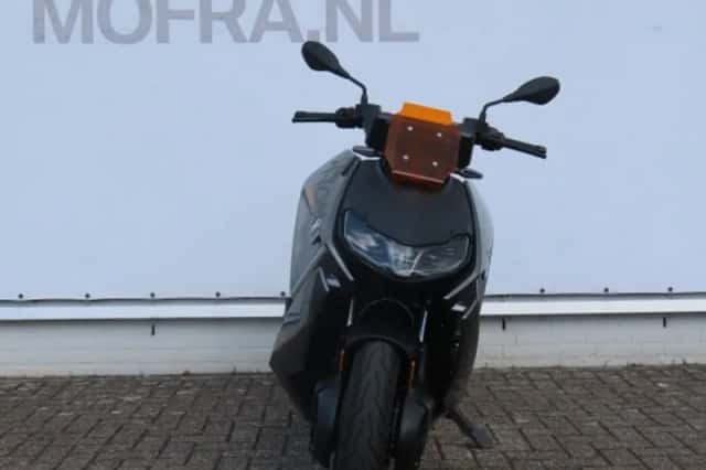 BMW CE 04 (2023) thumbnail 3
