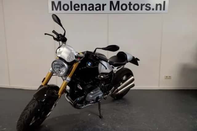 BMW R nineT (2017) thumbnail 3