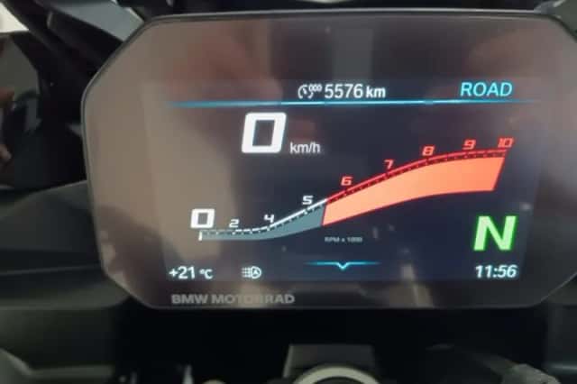 BMW F 900 XR (2025) thumbnail 6