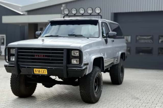 GMC Jimmy (1987) thumbnail 4