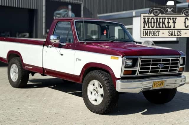 Ford F-150 (1984) thumbnail 1