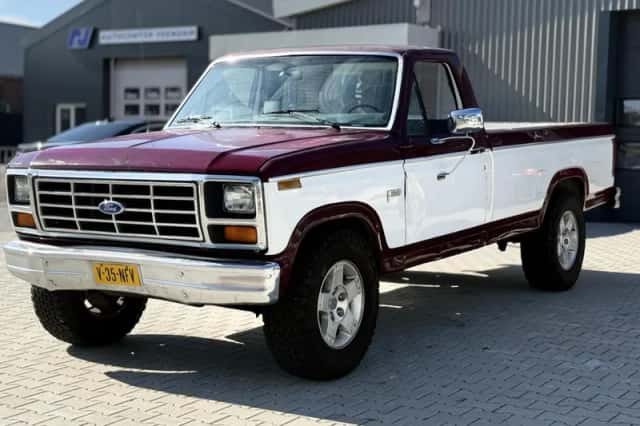 Ford F-150 (1984) thumbnail 4