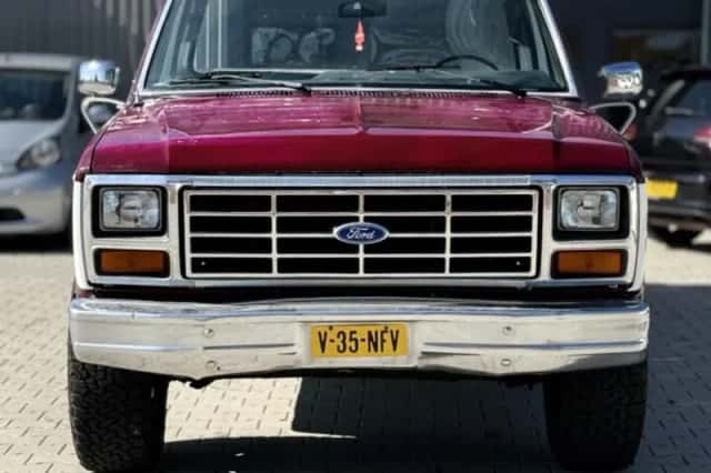 Ford F-150 (1984) thumbnail 5