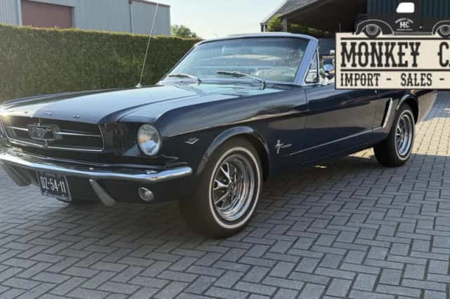 Ford Mustang (1965) thumbnail 1