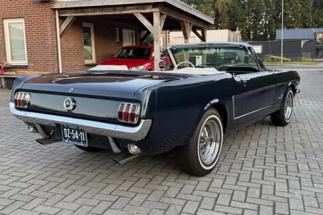 Ford Mustang (1965) thumbnail 3