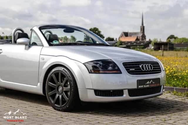 Audi TT (2000) thumbnail 2