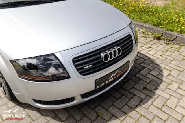 Audi TT (2000) thumbnail 5