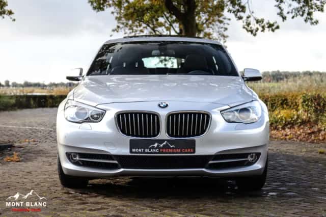 BMW 5-Serie (2009) thumbnail 3