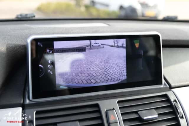 BMW X5m (2011) thumbnail 18