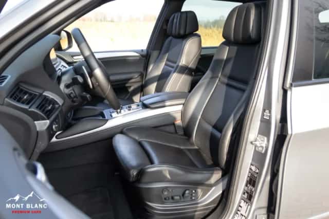 BMW X5m (2011) thumbnail 29