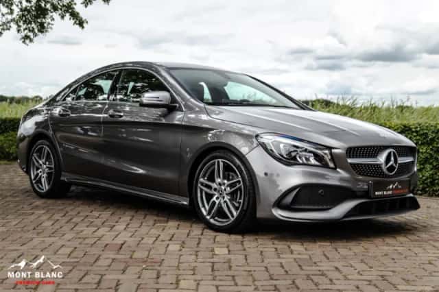 Mercedes-Benz CLA180 (2019) thumbnail 1