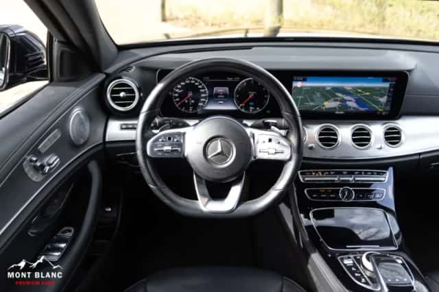 Mercedes-Benz E300de (2019) thumbnail 36
