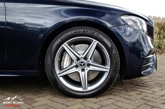 Mercedes-Benz E300de (2019) thumbnail 7