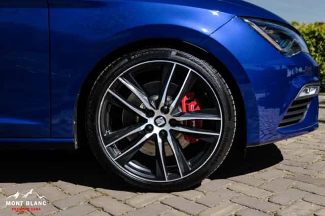 SEAT Leon (2019) thumbnail 8