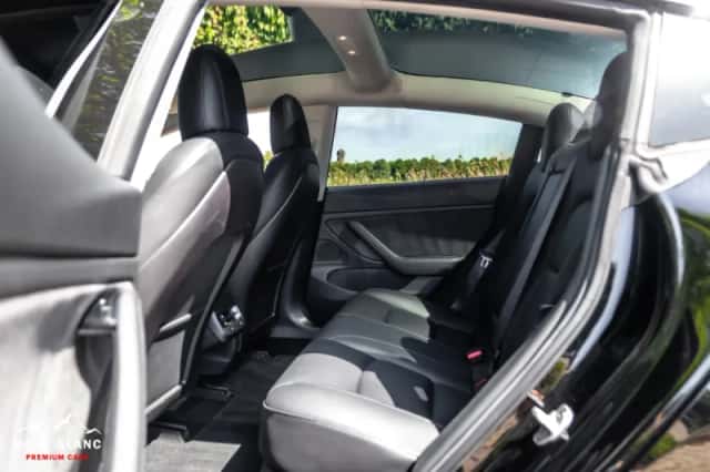 Tesla Model 3 (2019) thumbnail 26