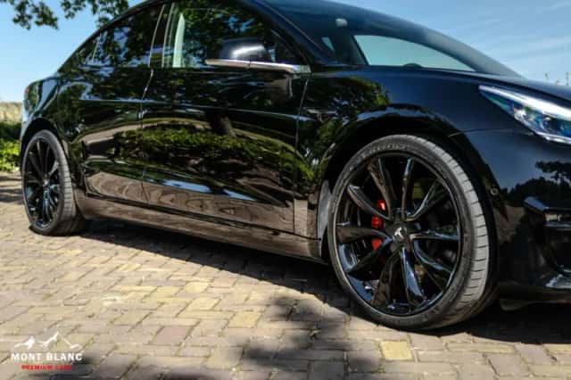 Tesla Model 3 (2019) thumbnail 6